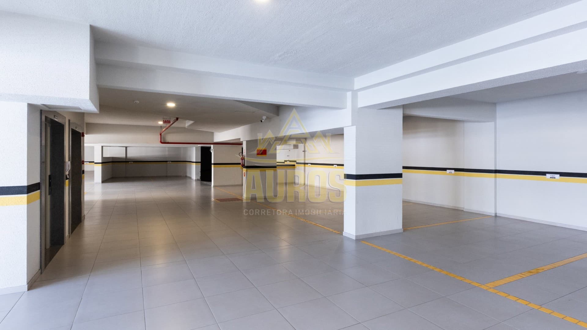 Apartamento na rua 2000, pronto para morar, com 3 suítes e 3 vagas de garagem - Imagem 15