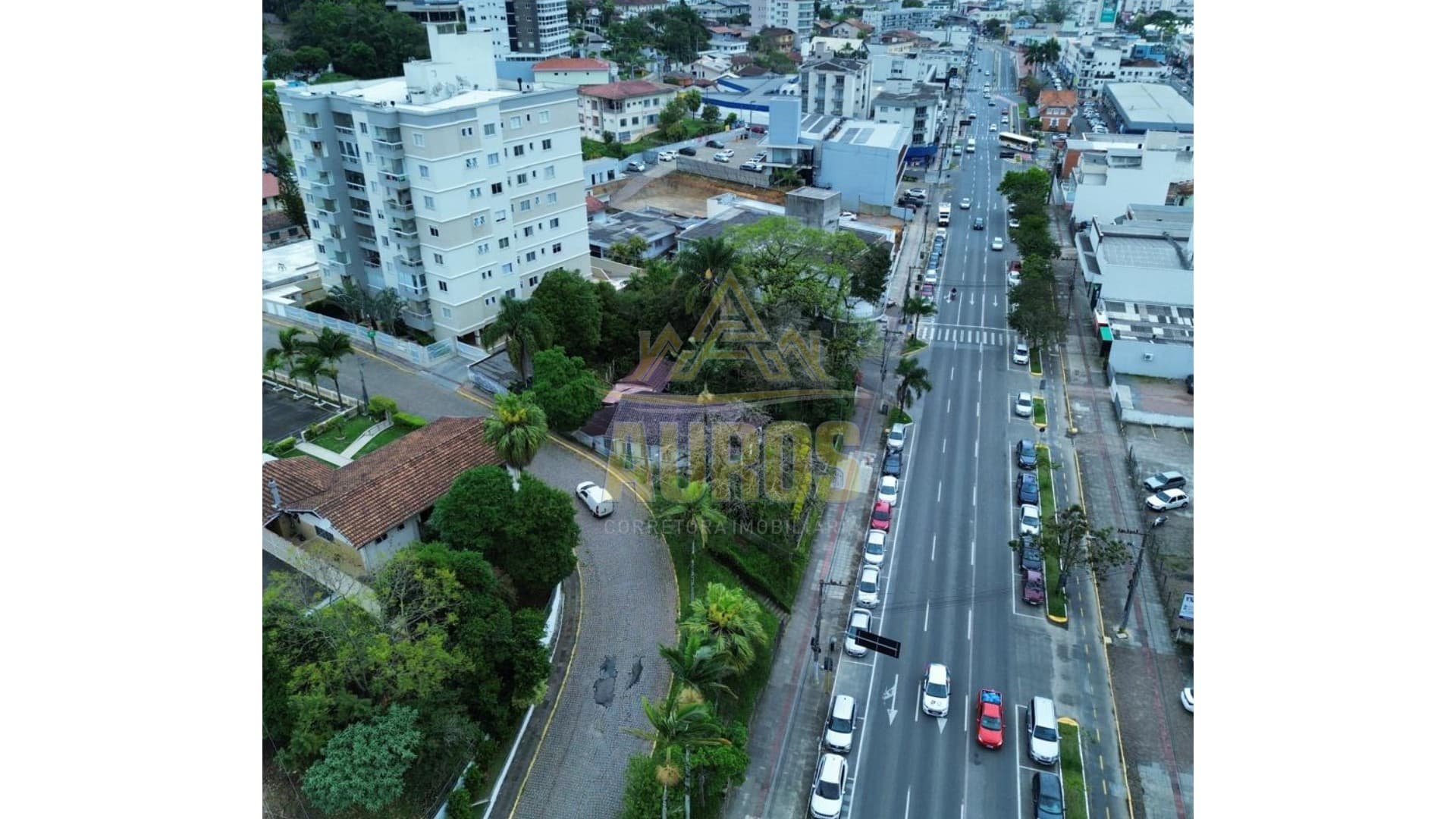 Terreno Comercial de Esquina no Centro de Rio do Sul - Imagem 3
