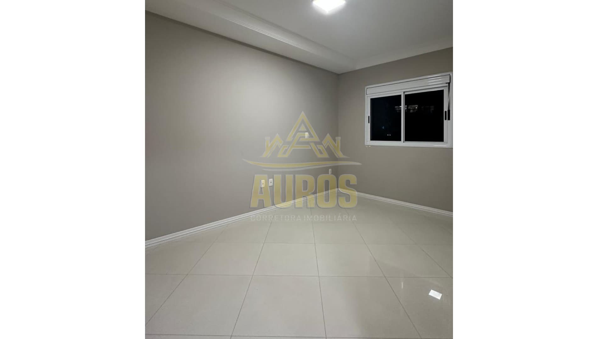 Apartamento no Residencial Heloísa – Meia Praia, Itapema - Imagem 7
